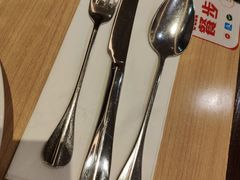 -必胜客(WOW中心城店)
