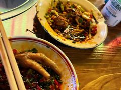 -拈签一笑黄牛肉辣卤串串