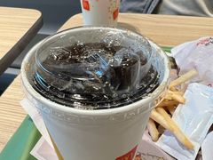 -麦当劳(朝阳路得来速店)