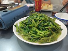-丹水桥地锅鱼·翘嘴鲌·地方特色全鱼宴(丹江口大坝店)