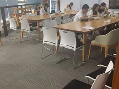 -新航道雅思托福·留学·考研培训(人民广场校区)