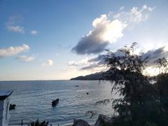 -那琴半岛地质海洋公园