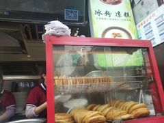 -钟方模白家肥肠粉(春熙店)