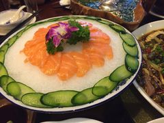 三文鱼刺身-阿巴佬渝菜主题餐厅