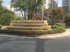 门面-浅深(世茂滨江精品店)