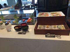 -松咖啡自助餐厅·松北香格里拉