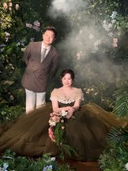 -雪中彩影婚纱摄影·微光艺术中心