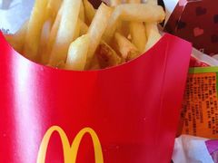 -麦当劳(展览路店)