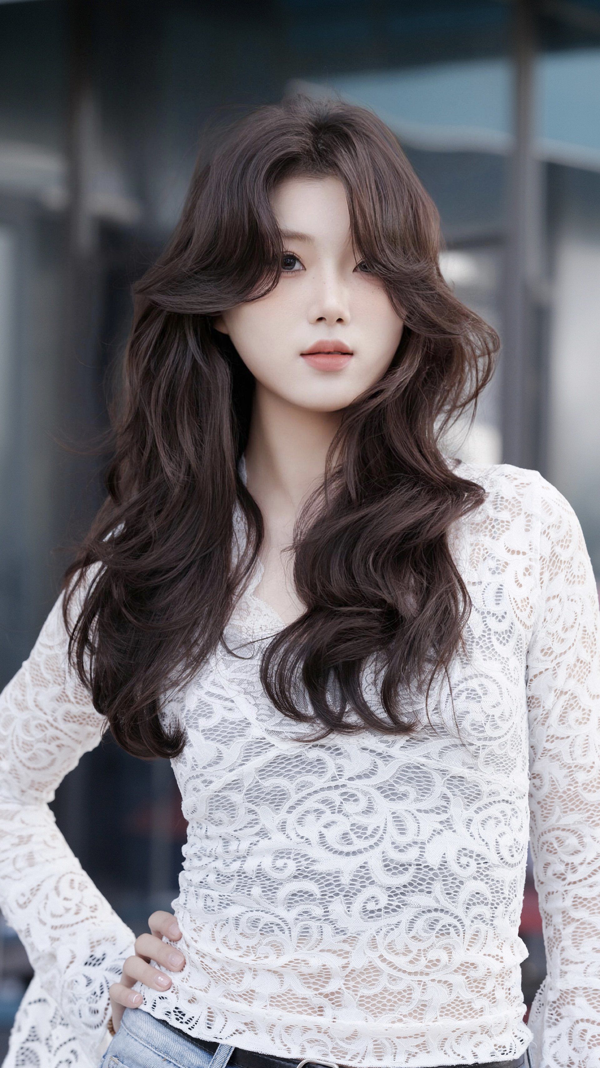 波浪卷发的自然魅力