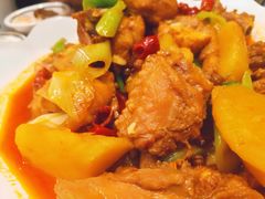 新疆大盘鸡-清真·玛丽亚新疆菜主题餐厅(浙江中路店)