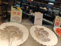 -遇上西雅图多融合海鲜自助餐厅(中房金谊广场店)
