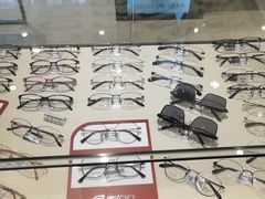 -博士眼镜(南昌八一大桥店)