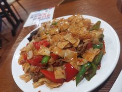 -怡妮新疆风味餐厅(东江湾路店)