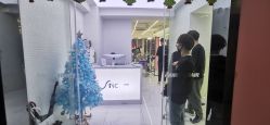 -SWANK SALON