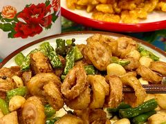 -闯关东东北农家菜(崂山石老人店)