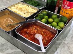 小料-四川小胡子海鲜(丁村万人海鲜广场店)