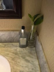 -禾颜社·精致美容