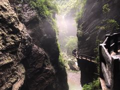 -龙水峡地缝景区
