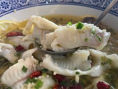 -方鼎食府