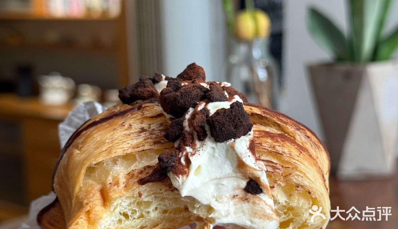 暖暖的午餐组合🙋🏻‍♂️牛肉饭一定要配一杯热红酒🙋🏻‍♂️