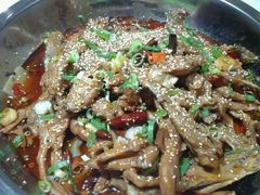 -张大师鸭爪爪特色干锅(钱塘江路店)