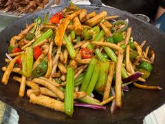 -洁捷餐饮(双桥农场店)