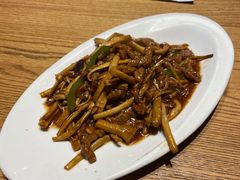 茶树菇烧牛柳-川流不息(北蔡休闲广场店)