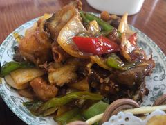 -胡子饮食店