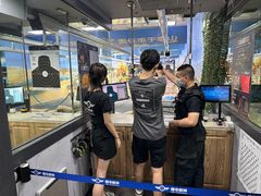 -都市枪神实弹射击俱乐部