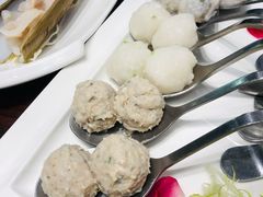 三宝丸子-德米火锅(深圳湾1号旗舰店)