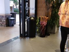 -茶颜悦色(环球奥特莱斯店)