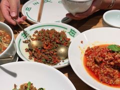 -一坐一忘云南菜(嘉里中心店)