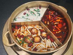 -湊湊火锅·茶憩(打浦桥日月光店)