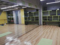 舞蹈房-光猪圈健身(津投广场店)