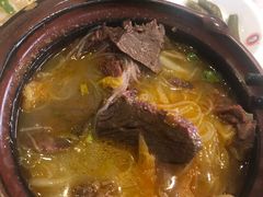 -闫家驴肉老店(华电一校店)