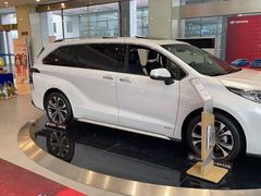 -上海中汽一汽丰田4S店(月星环球港店)