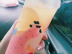 霸气橙子-奈雪的茶(印象城店)