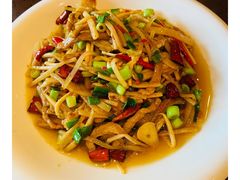 -铜锣湾·有麝自然香(渝北财富中心店)