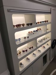 -唯儿诺儿童医院·儿科·眼科·口腔(海岸城店)