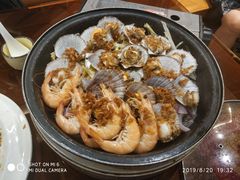 蒜蓉海鲜拼盘-姜家味锅贴小海鲜