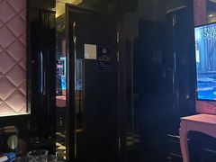 -V SHOW max KTV(粉巷店)