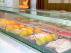-亚洲国际大酒店·云顶阁旋转自助餐厅