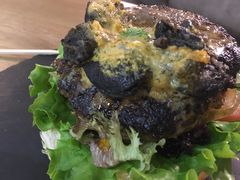 -HIGH FIVE哈福手工汉堡(桂林路店)