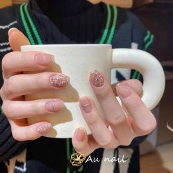 -M·X Nail日式美甲美睫