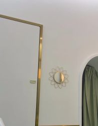 -苗医生专业祛痘·皮肤管理