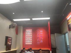 -许哥东北烧烤·铁丳烤串·宫后夹肉(繁花中心店)