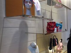 -路易·威登(香榭丽舍大道店)