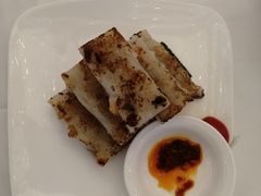 瑶柱腊味煎萝卜糕-广州酒家(昌岗地铁站店)