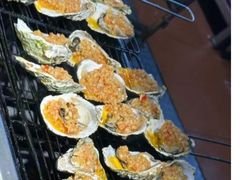 -金马门国际美食百汇(珞喻路店)