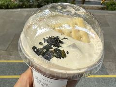 -喜茶(上海打浦桥日月光gelato lab+店)